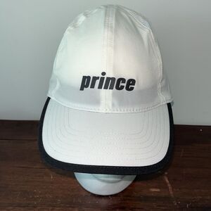 Prince White/Black competition Tennis Club baseball cap & FREE Worn out Shorts L